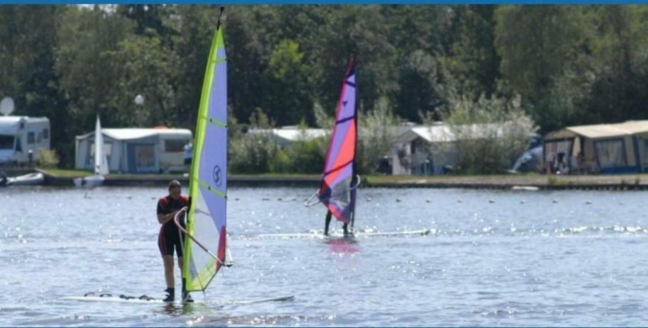 Kajuit423 6Pers 5Sterren Vakantiepark Bergumermeer Aan Het Water In Friesland Met Zwembad Villa Suameer Dış mekan fotoğraf