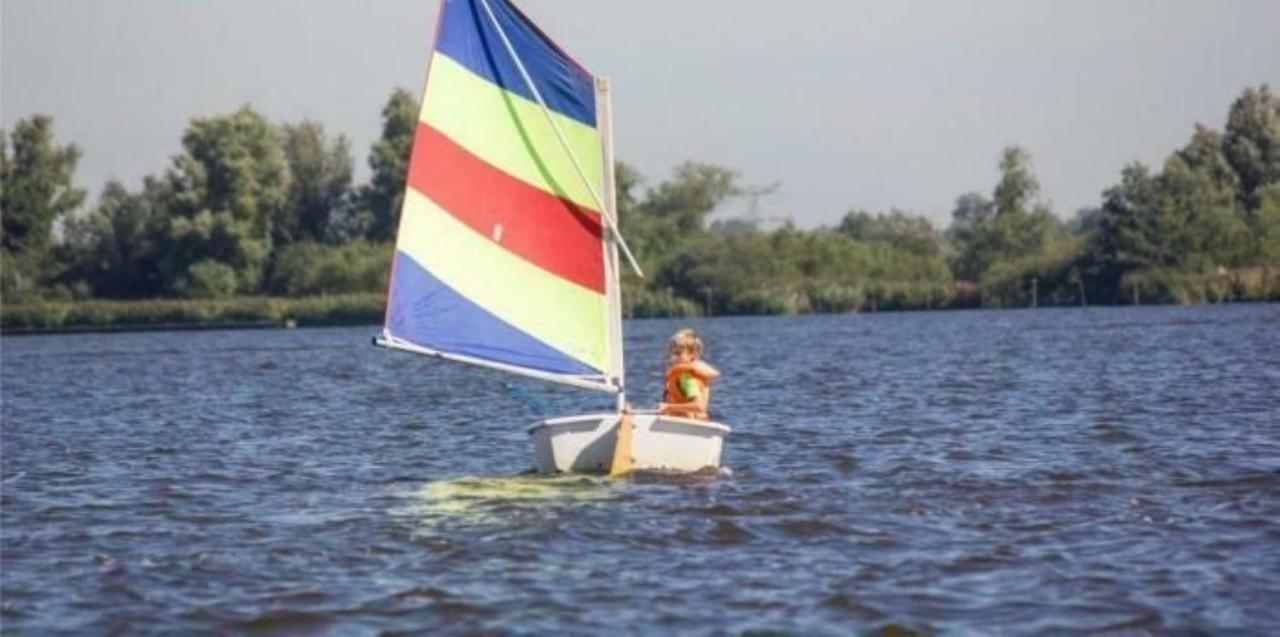 Kajuit423 6Pers 5Sterren Vakantiepark Bergumermeer Aan Het Water In Friesland Met Zwembad Villa Suameer Dış mekan fotoğraf
